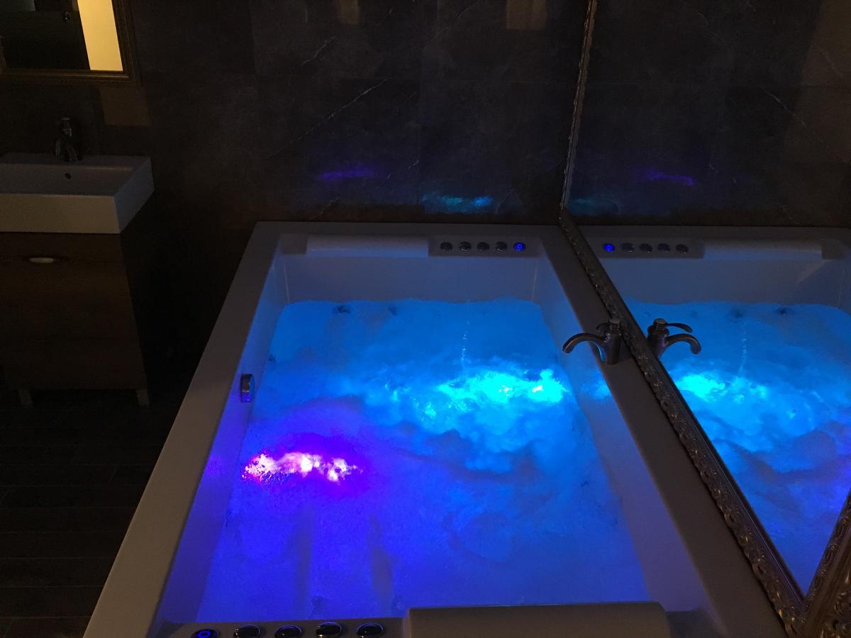 Central Business Apartments Jacuzzi Βελιγράδι Εξωτερικό φωτογραφία