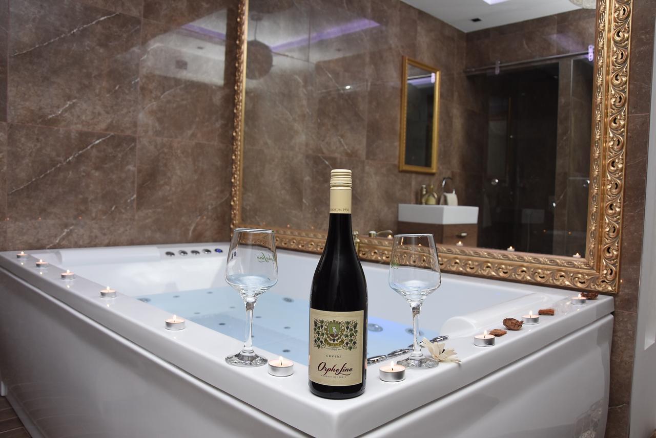Central Business Apartments Jacuzzi Βελιγράδι Εξωτερικό φωτογραφία