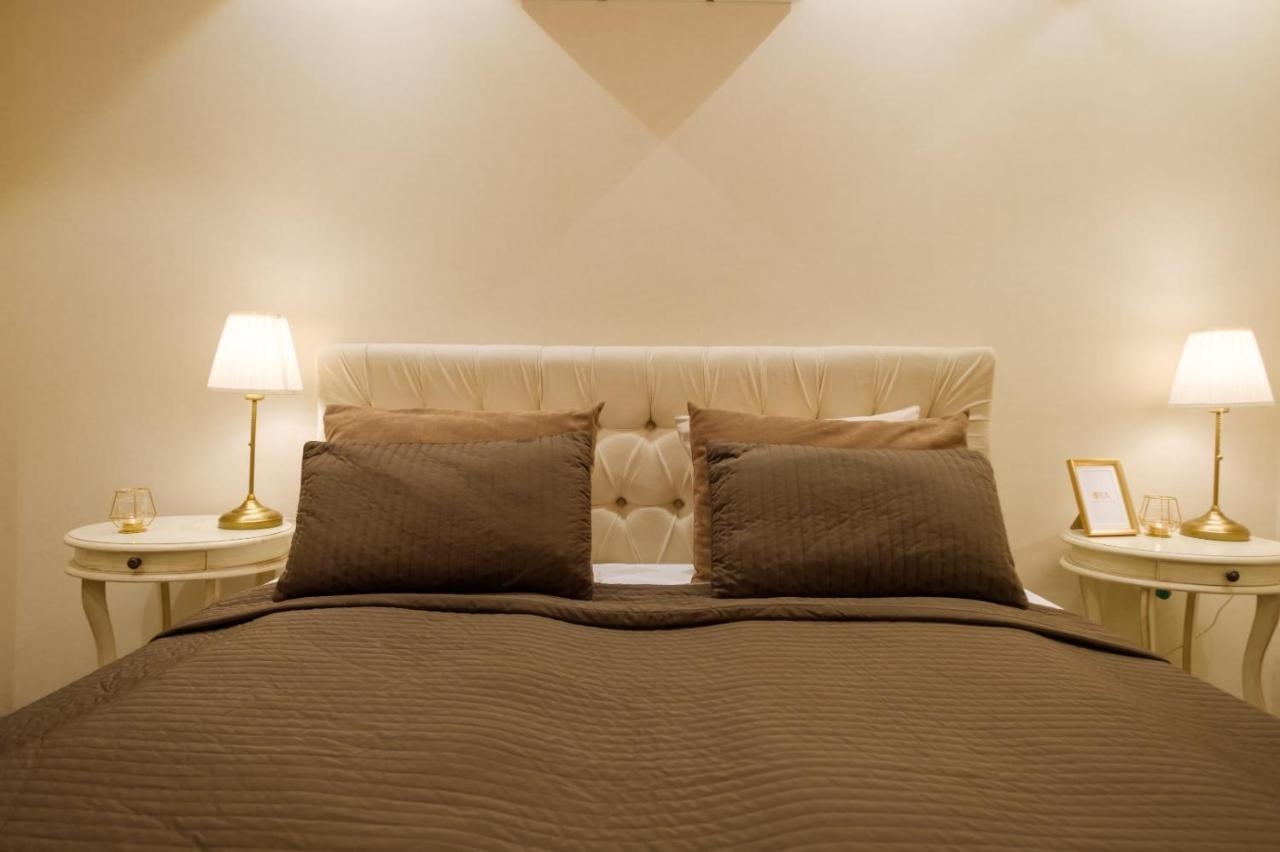 Central Business Apartments Jacuzzi Βελιγράδι Εξωτερικό φωτογραφία